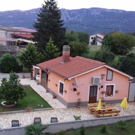 Holiday Home Izabela Krsan Экстерьер фото