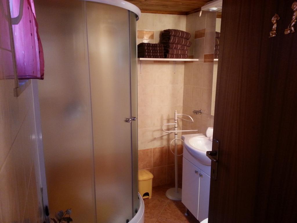 Holiday Home Izabela Krsan Экстерьер фото