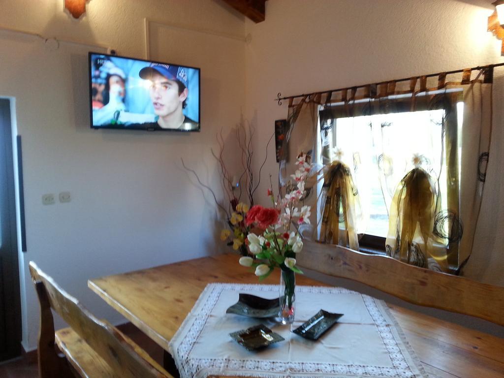 Holiday Home Izabela Krsan Экстерьер фото